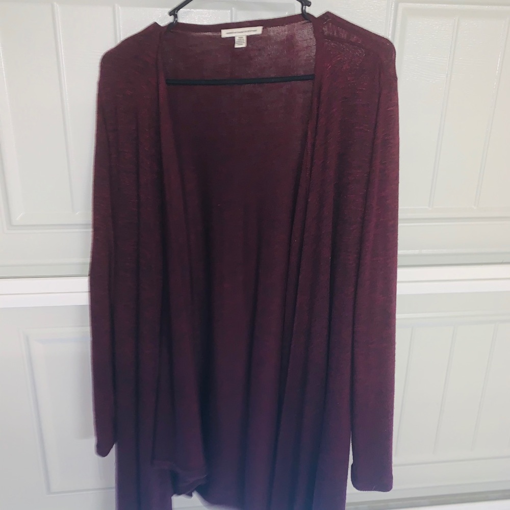 Maroon long sleeve cardigan
